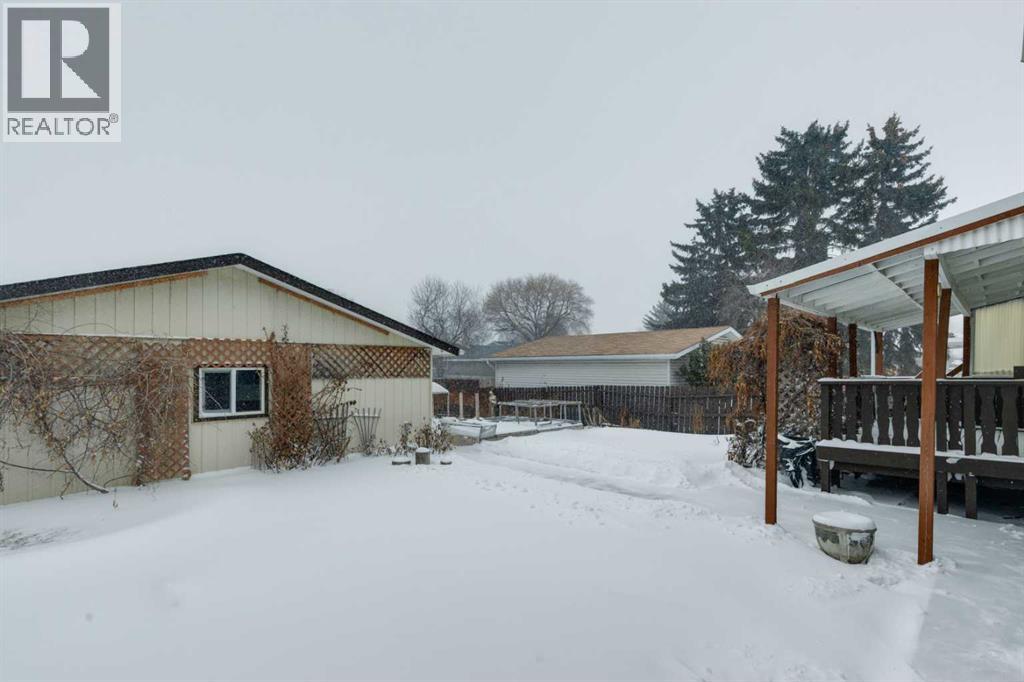 3412 Temple Road Ne, Calgary, Alberta  T1Y 3A9 - Photo 19 - A2287129