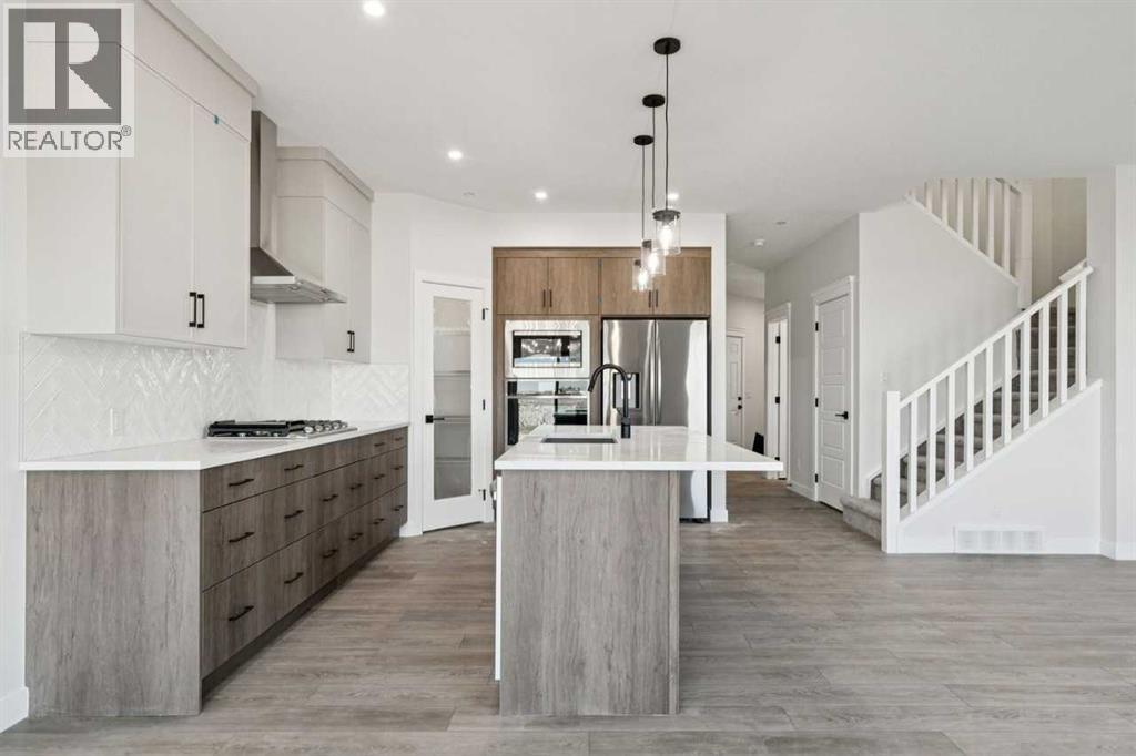 378 Hotchkiss Manor Se, Calgary, Alberta  T2S 0J9 - Photo 8 - A2270264