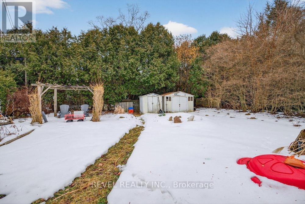 399 Pepper Drive, Burlington (Brant), Ontario  L7R 3E1 - Photo 43 - W12856434