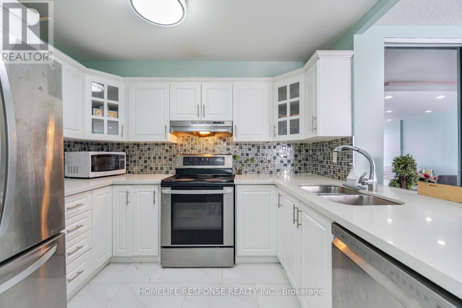 1615 - 4185 Shipp Drive N, Mississauga (City Centre), Ontario  L4Z 2Y8 - Photo 15 - W12856438