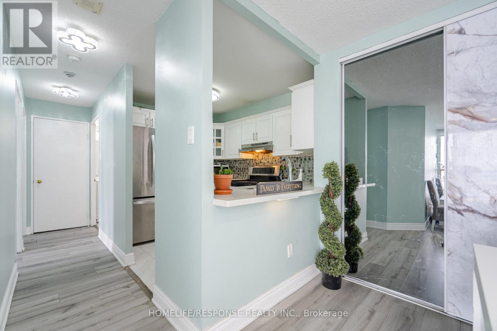 1615 - 4185 Shipp Drive N, Mississauga (City Centre), Ontario  L4Z 2Y8 - Photo 18 - W12856438