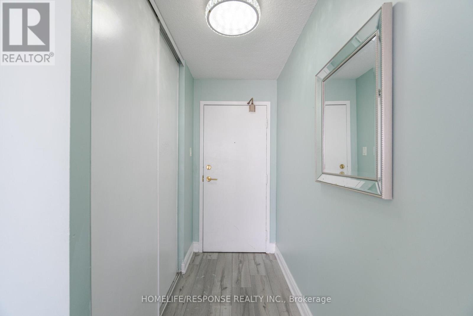 1615 - 4185 Shipp Drive N, Mississauga (City Centre), Ontario  L4Z 2Y8 - Photo 6 - W12856438