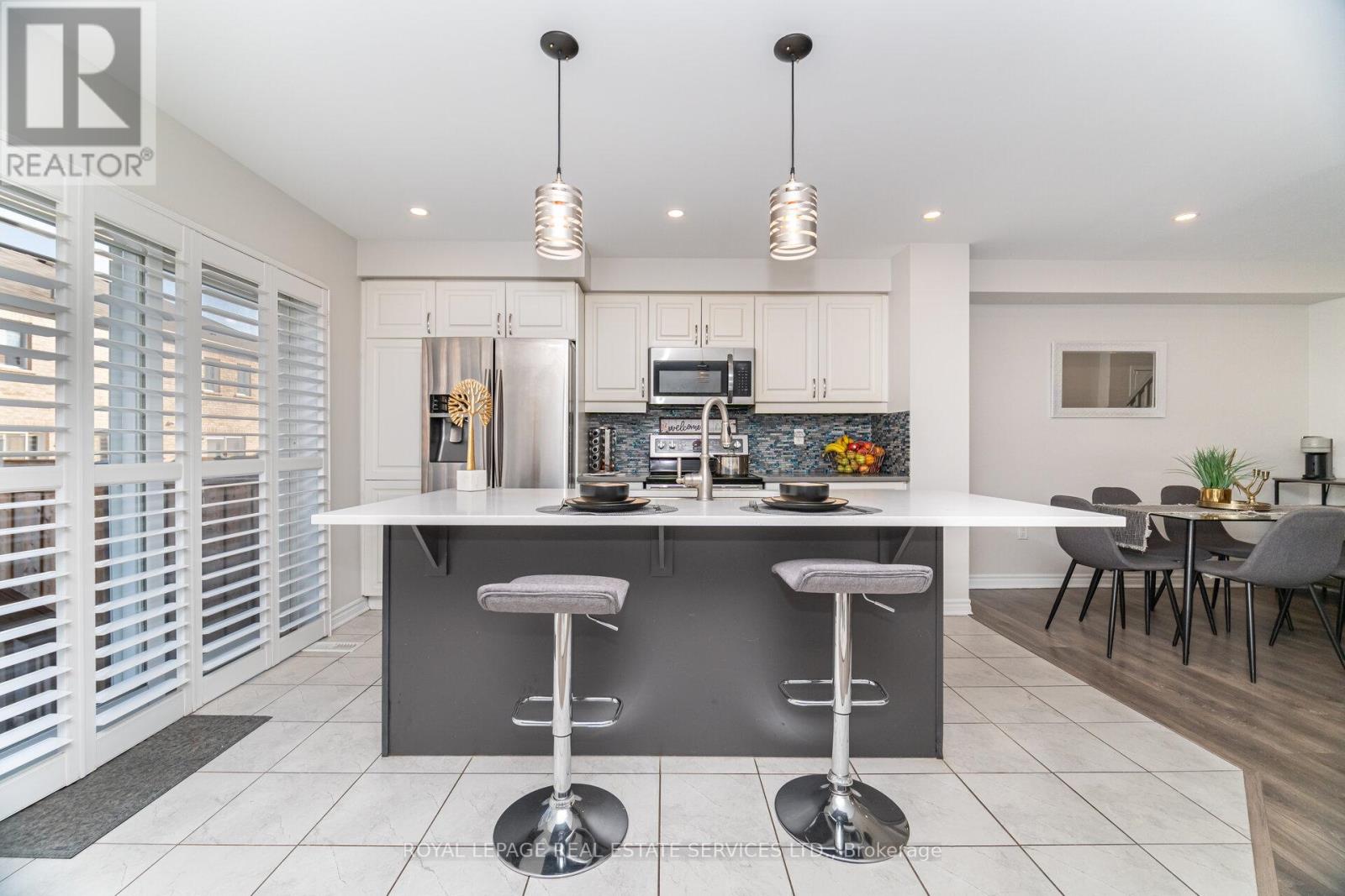 290 Beasley Terrace, Milton, Ontario  L9E 1C5 - Photo 11 - W12856444