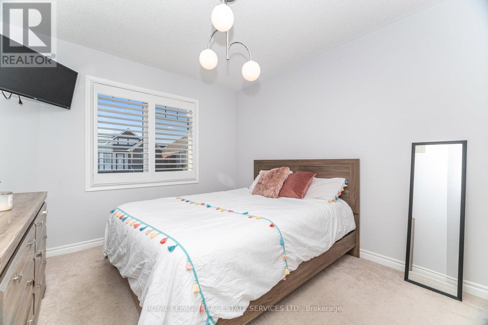 290 Beasley Terrace, Milton, Ontario  L9E 1C5 - Photo 38 - W12856444