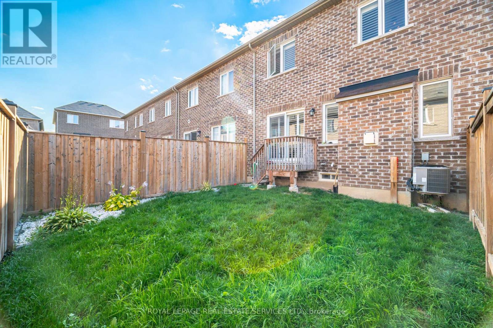 290 Beasley Terrace, Milton, Ontario  L9E 1C5 - Photo 49 - W12856444