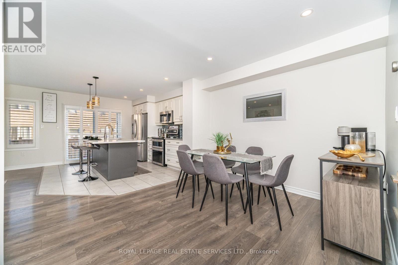 290 Beasley Terrace, Milton, Ontario  L9E 1C5 - Photo 7 - W12856444