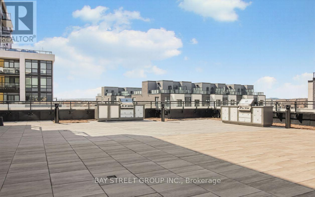 130 - 395 Dundas Street W, Oakville, Ontario  L6M 5R8 - Photo 11 - W12856450