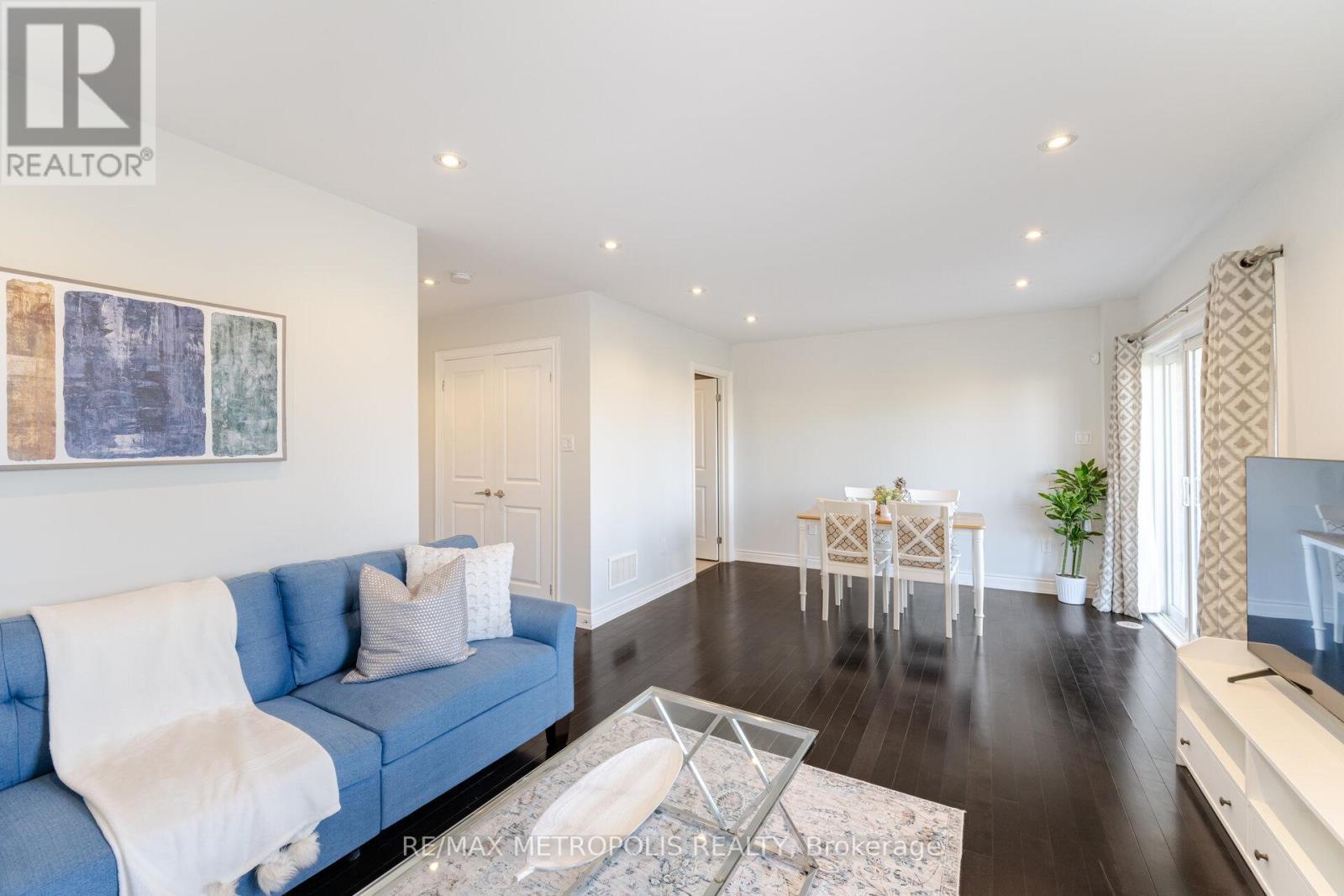 2427 Baronwood Drive, Oakville, Ontario  L6M 0J7 - Photo 31 - W12856458