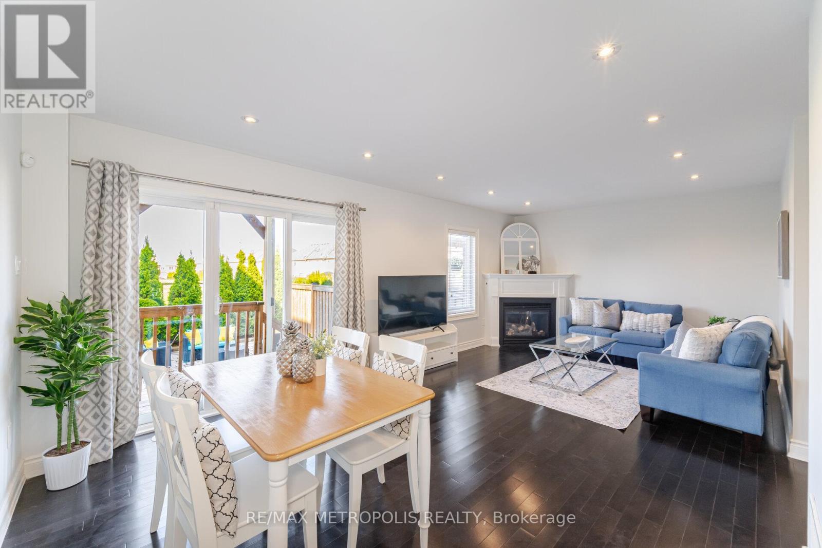 2427 Baronwood Drive, Oakville, Ontario  L6M 0J7 - Photo 32 - W12856458