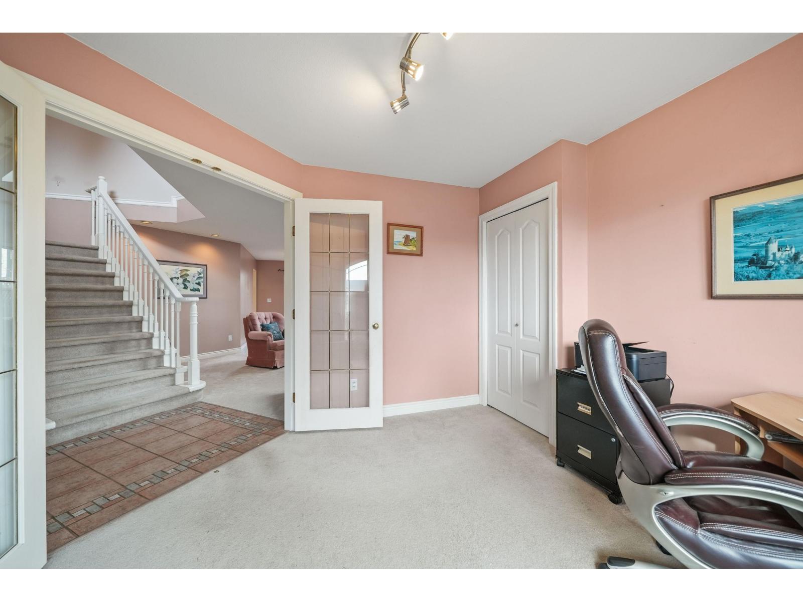 6203 190 Street, Surrey, British Columbia  V3S 8S4 - Photo 13 - R3097065