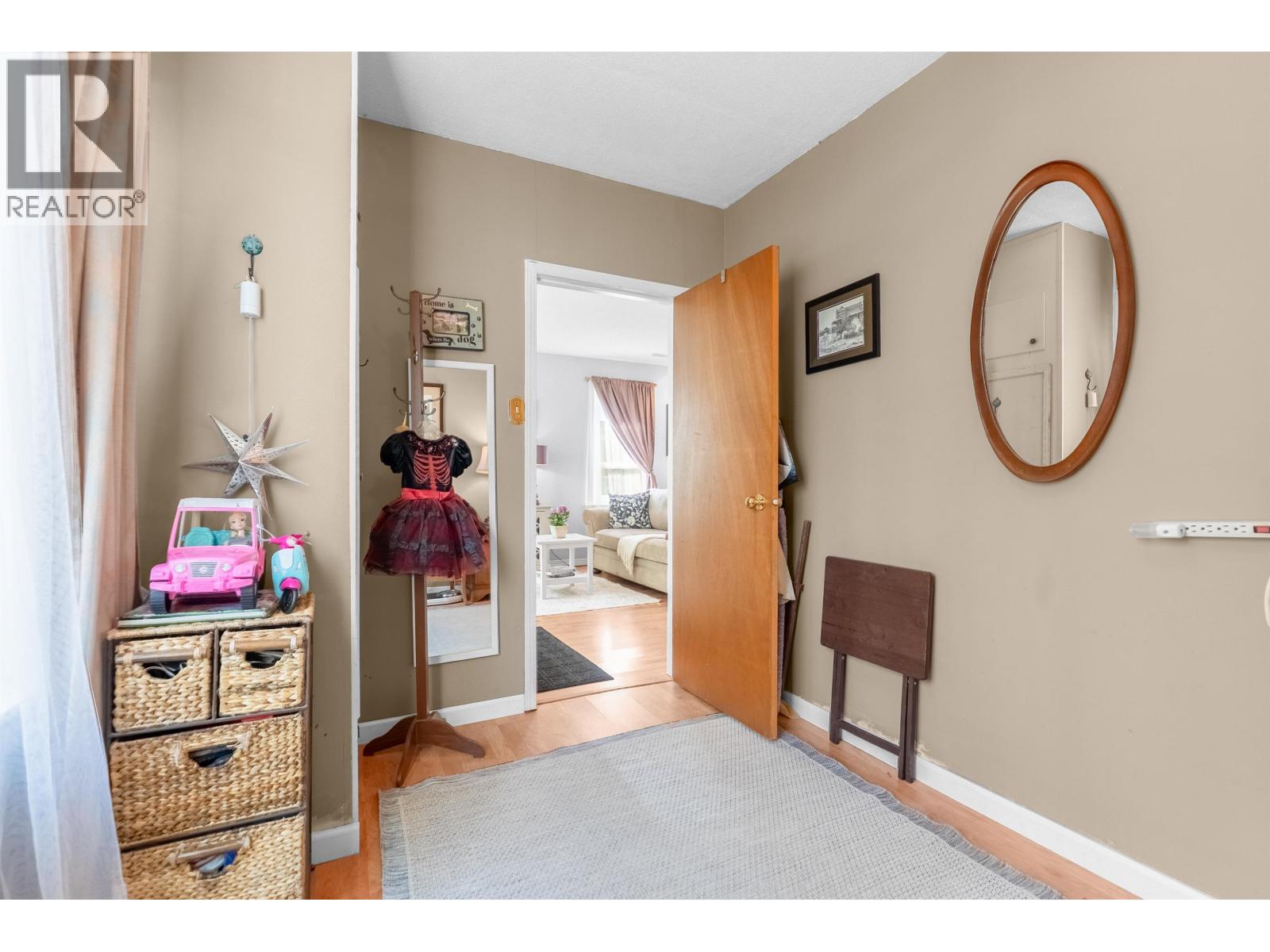 20283 Lorne Avenue, Maple Ridge, British Columbia  V2X 1G2 - Photo 20 - R3095899