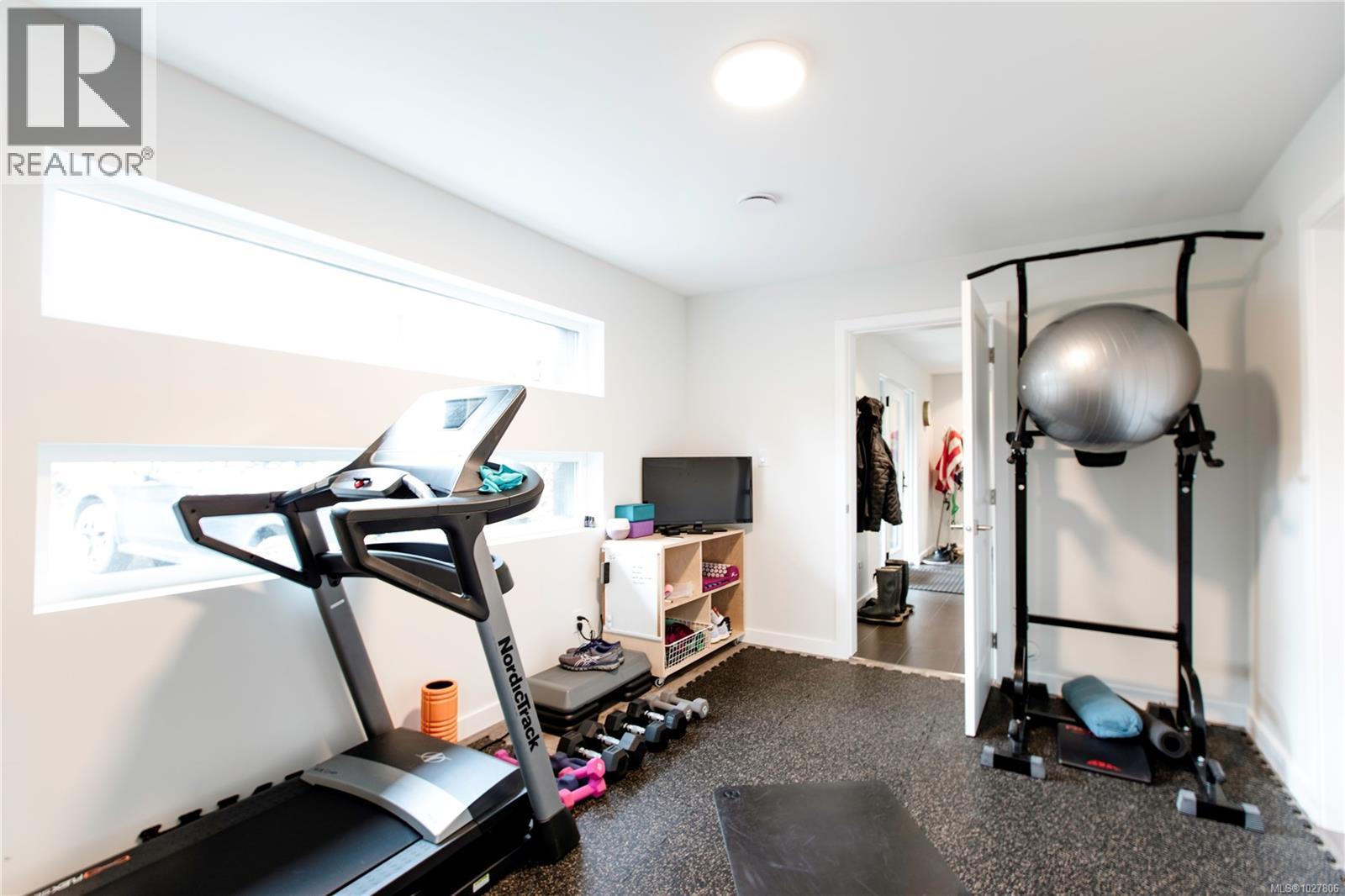 823 Lorne White Pl, Ucluelet, British Columbia  V0R 3A0 - Photo 13 - 1027806