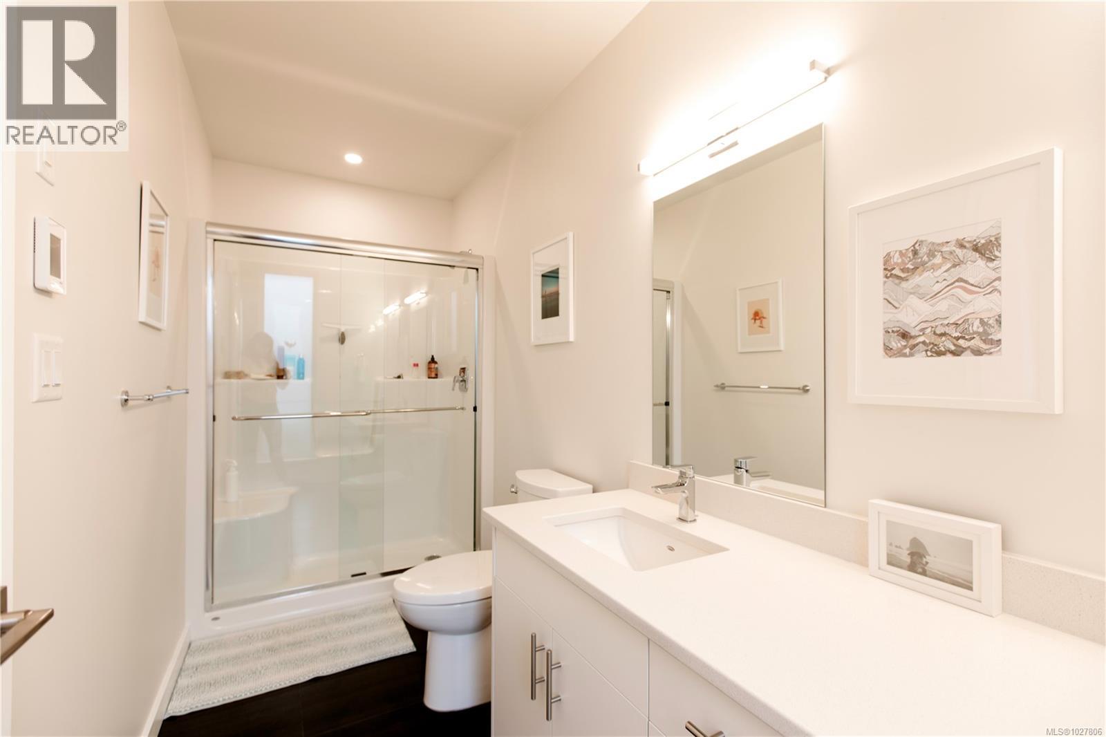 823 Lorne White Pl, Ucluelet, British Columbia  V0R 3A0 - Photo 30 - 1027806