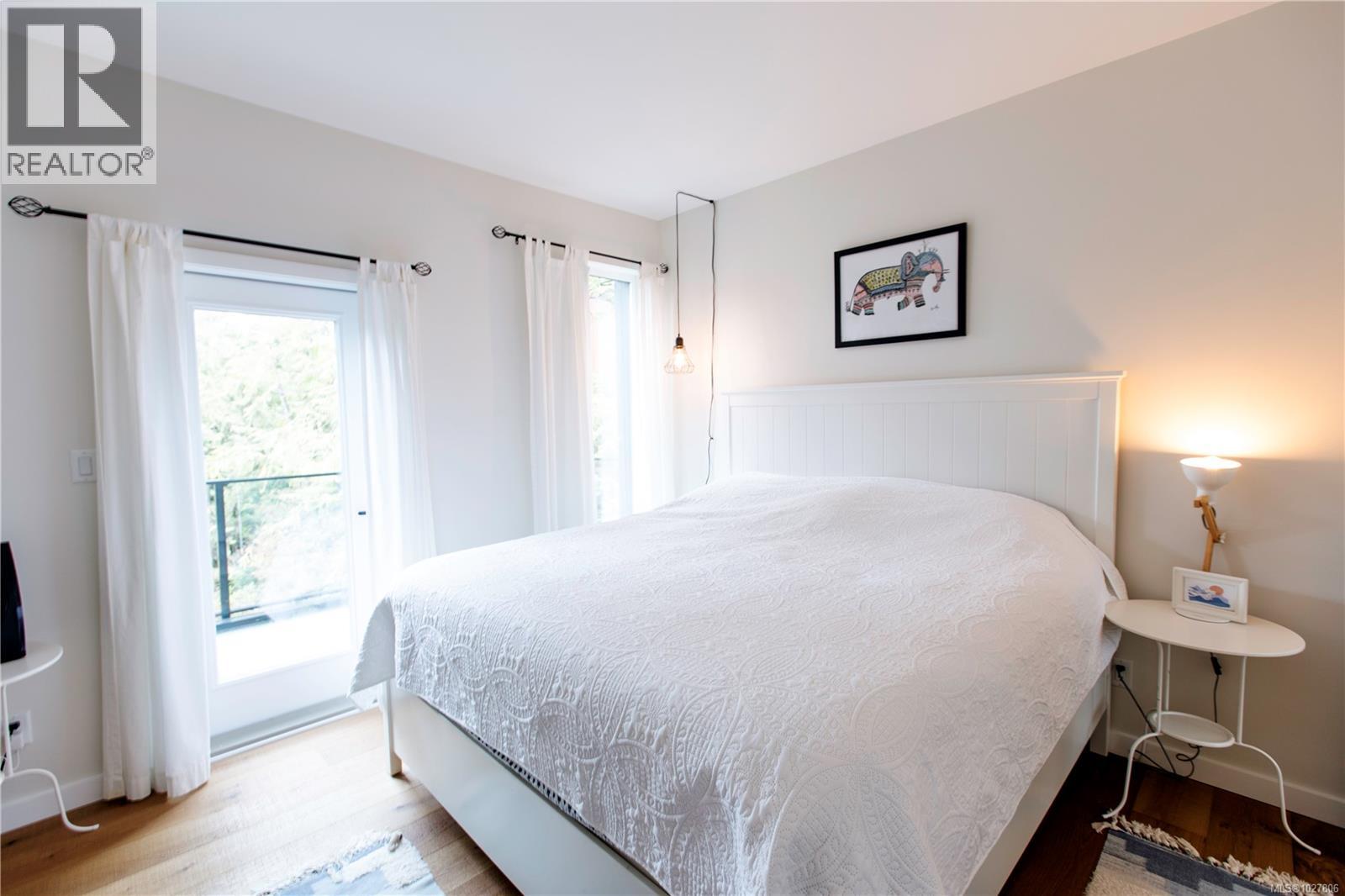 823 Lorne White Pl, Ucluelet, British Columbia  V0R 3A0 - Photo 8 - 1027806