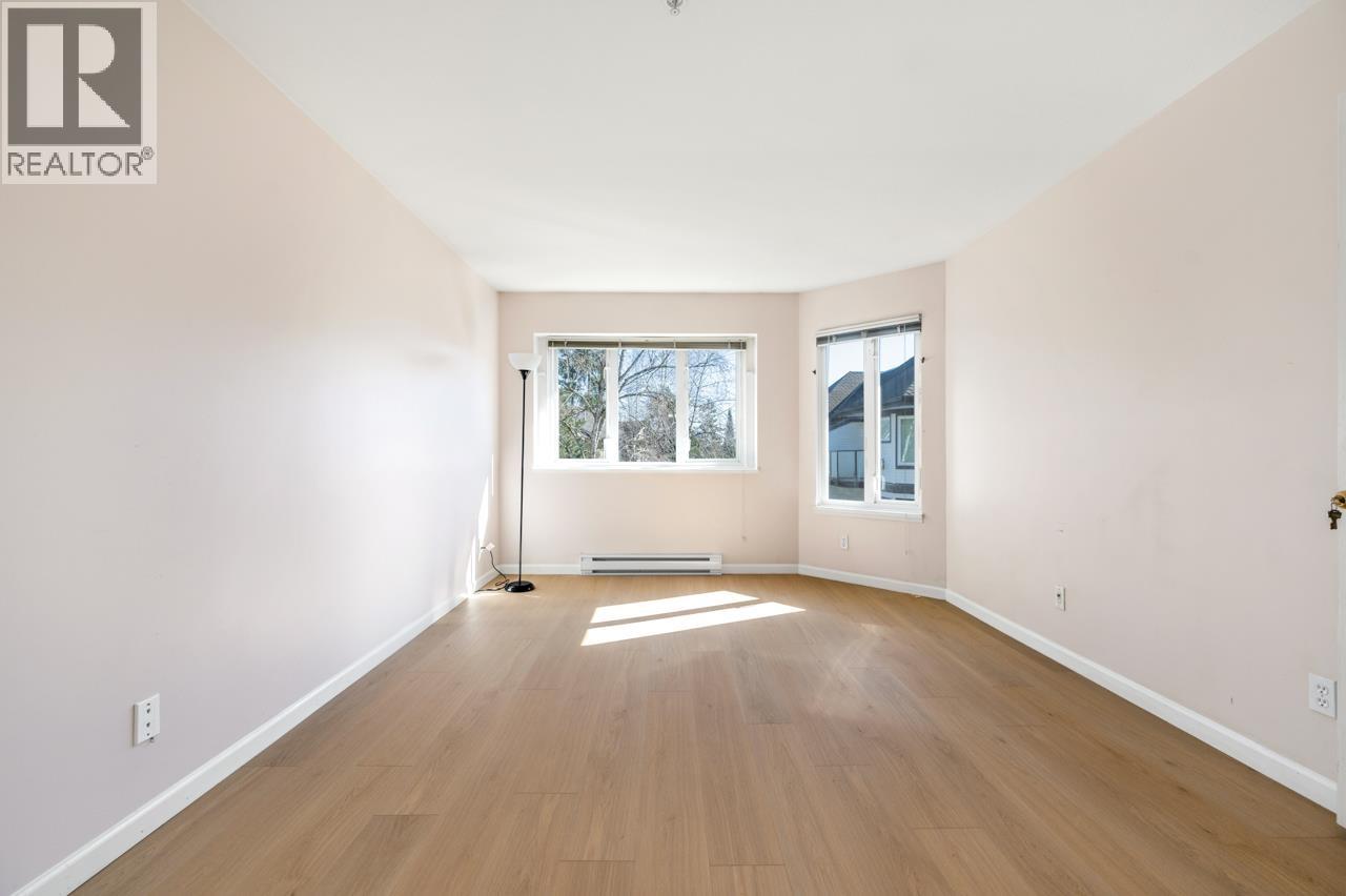 402 7139 18th Avenue, Burnaby, British Columbia  V3N 4Z3 - Photo 13 - R3097036