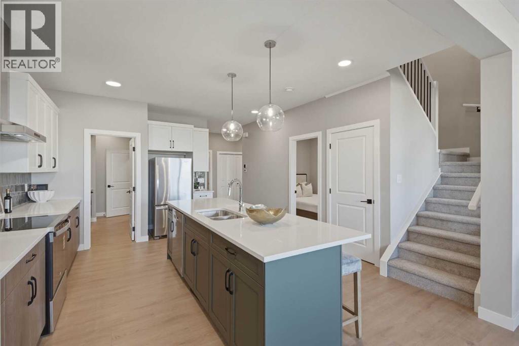 135 Belvedere Crescent Se, Calgary, Alberta  T2A 7Y5 - Photo 8 - A2287783