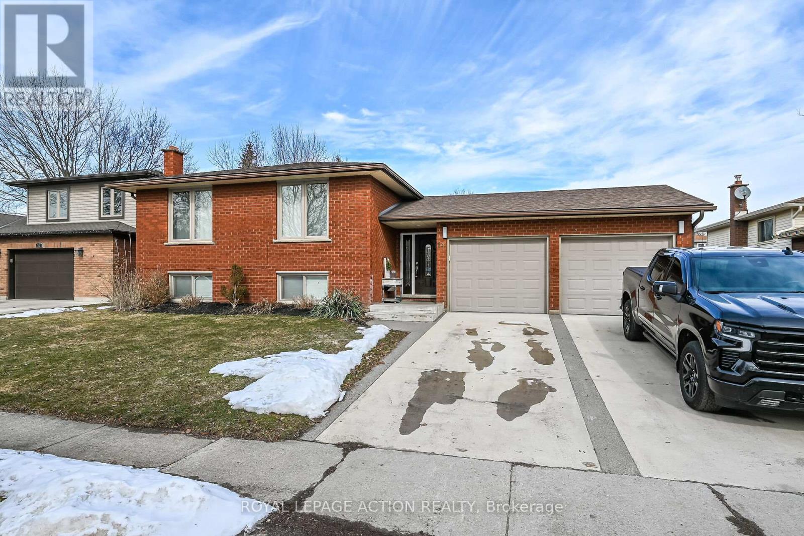 14 MAX WEBSTER ROAD, Brantford, Ontario