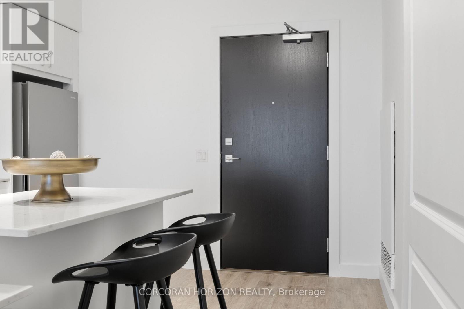 1905 - 50 Grand Avenue S, Cambridge, Ontario  N1S 0C2 - Photo 3 - X12856484