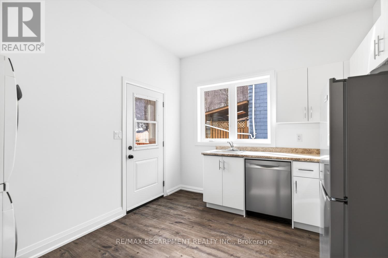 1 - 253 St Clair Boulevard, Hamilton, Ontario  L8M 2P3 - Photo 14 - X12856506