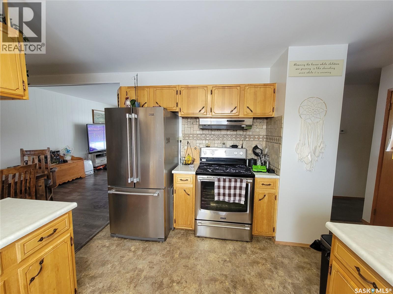 102 Jubilee Bay, Unity, Saskatchewan  S0K 4L0 - Photo 3 - SK029900