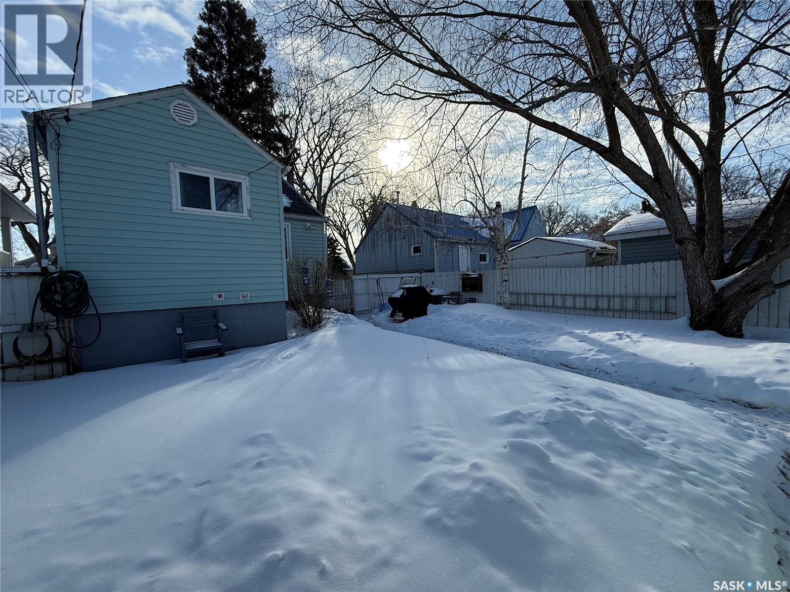 1329 G Avenue N, Saskatoon, Saskatchewan  S7L 2A6 - Photo 16 - SK029819