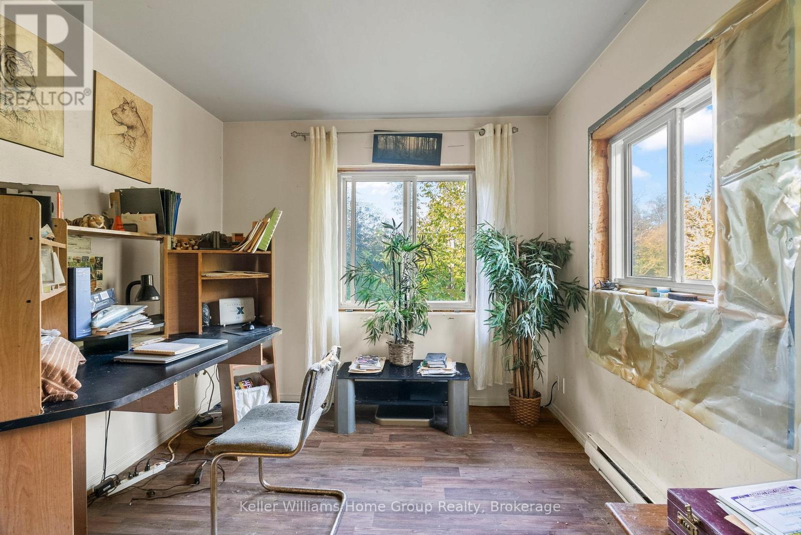 125 North Diagonal Road, South Bruce Peninsula, Ontario  N0H 2T0 - Photo 26 - X12855850