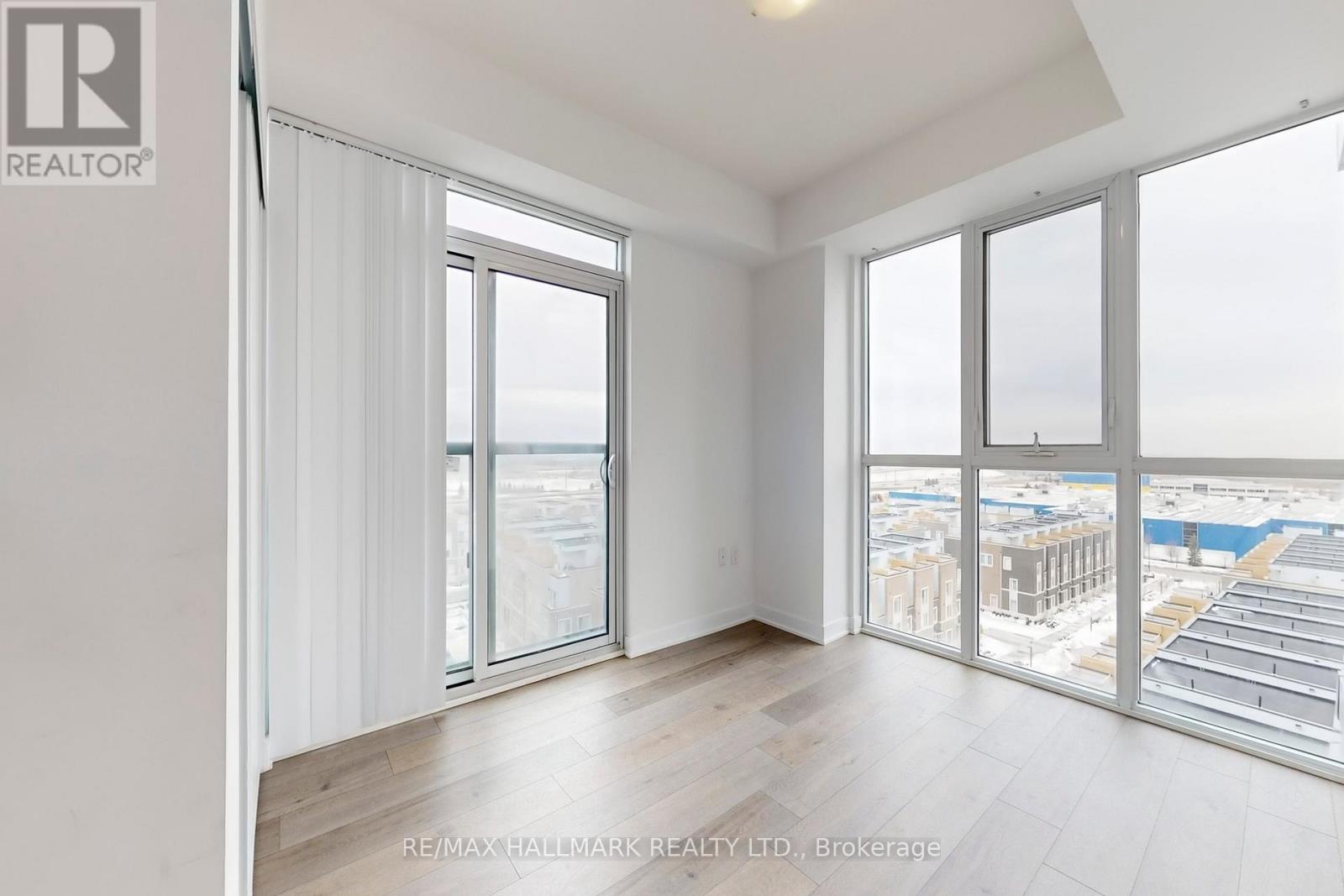 820 - 60 Honeycrisp Crescent, Vaughan, Ontario  L4K 0N5 - Photo 14 - N12717506