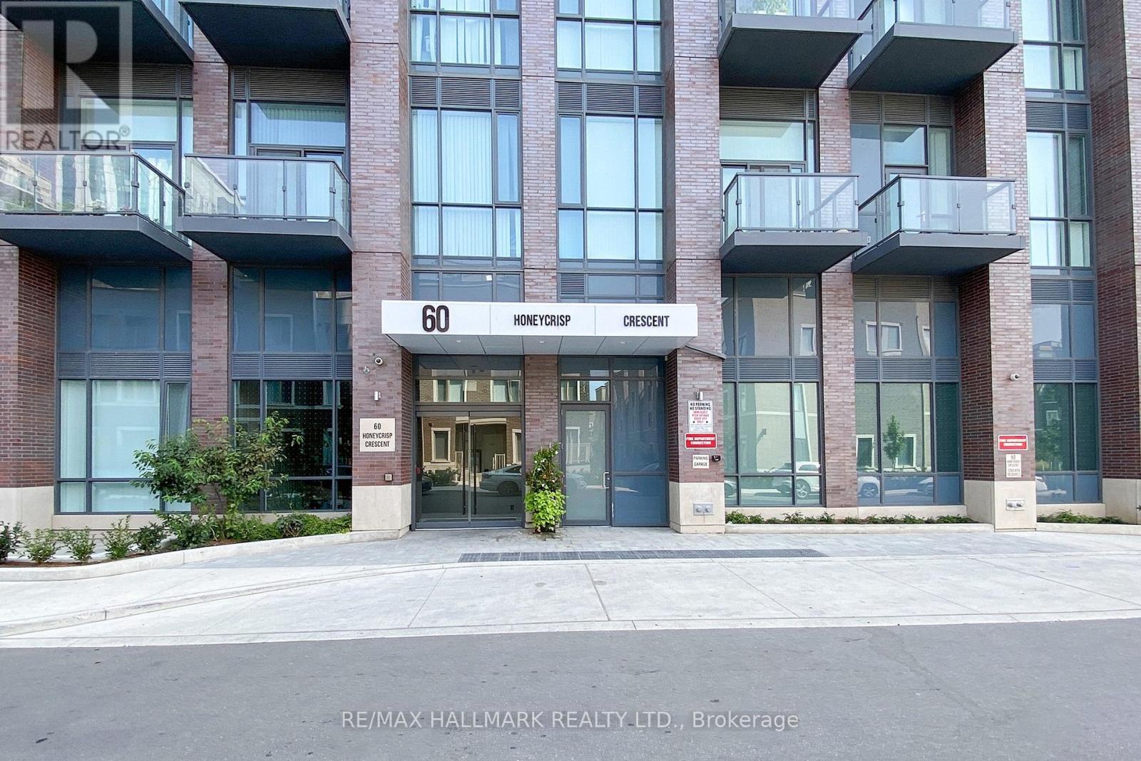 820 - 60 Honeycrisp Crescent, Vaughan, Ontario  L4K 0N5 - Photo 3 - N12717506