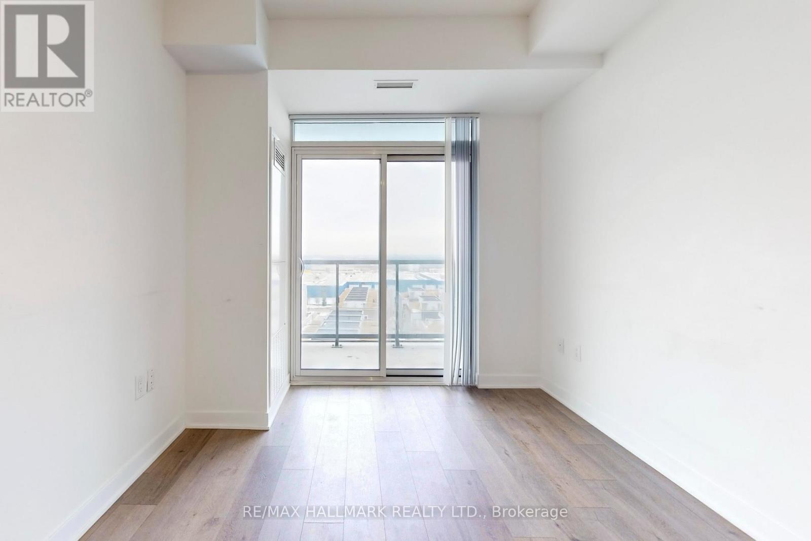 820 - 60 Honeycrisp Crescent, Vaughan, Ontario  L4K 0N5 - Photo 5 - N12717506