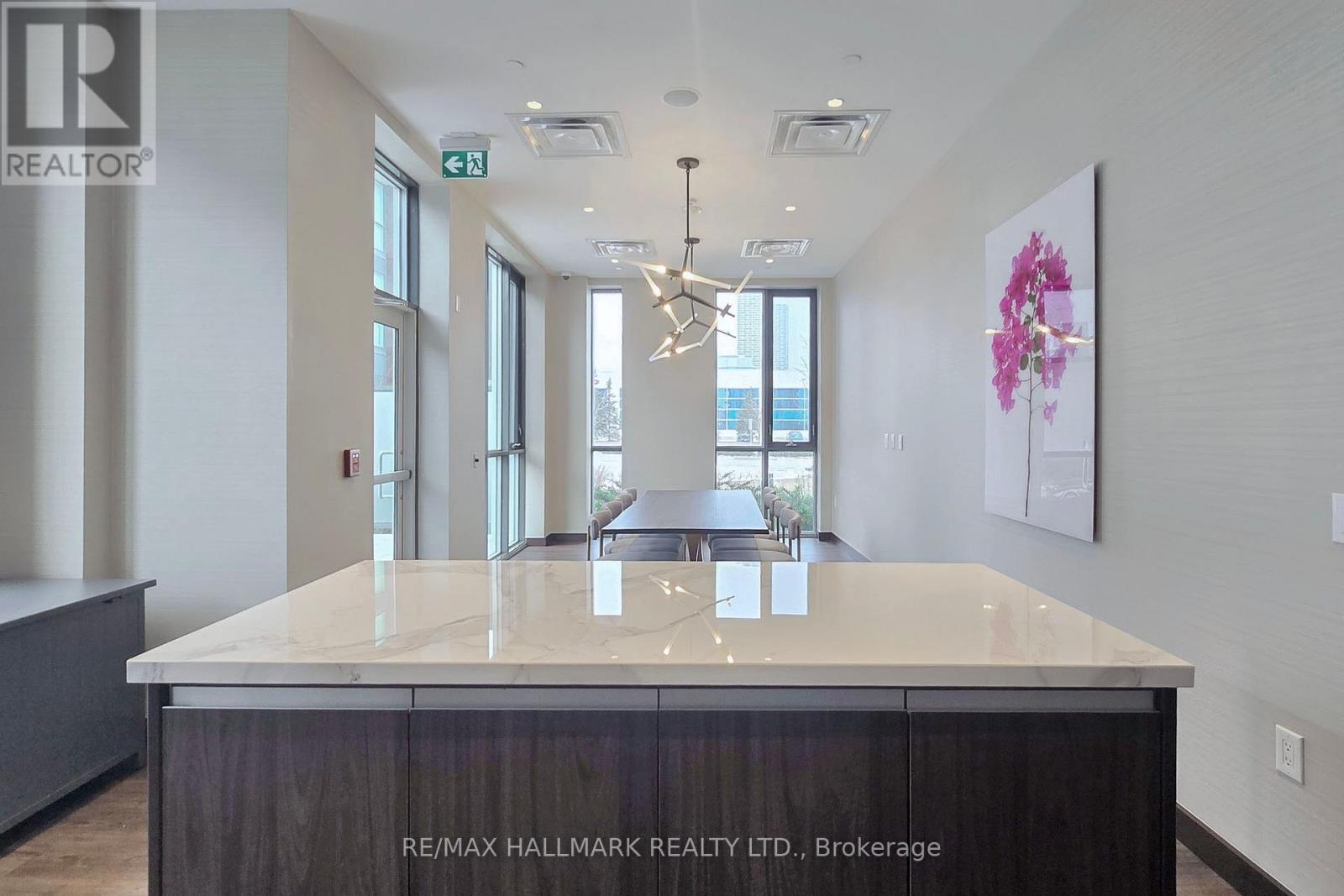 820 - 60 Honeycrisp Crescent, Vaughan, Ontario  L4K 0N5 - Photo 47 - N12717506