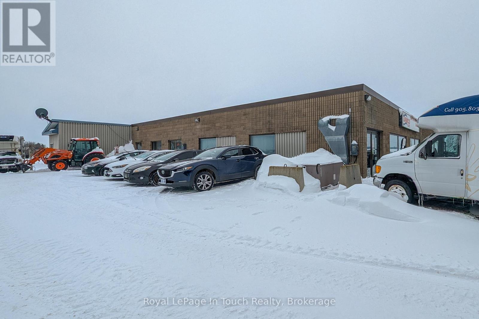 3242 Crossland Road, Springwater, Ontario  L0L 1P0 - Photo 12 - S12856714