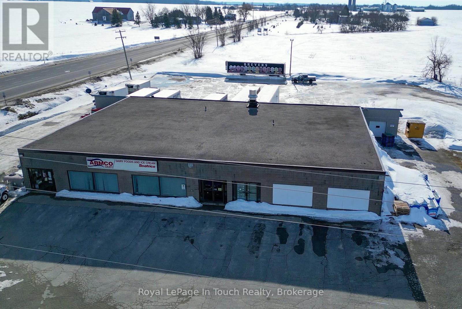 3242 Crossland Road, Springwater, Ontario  L0L 1P0 - Photo 8 - S12856714