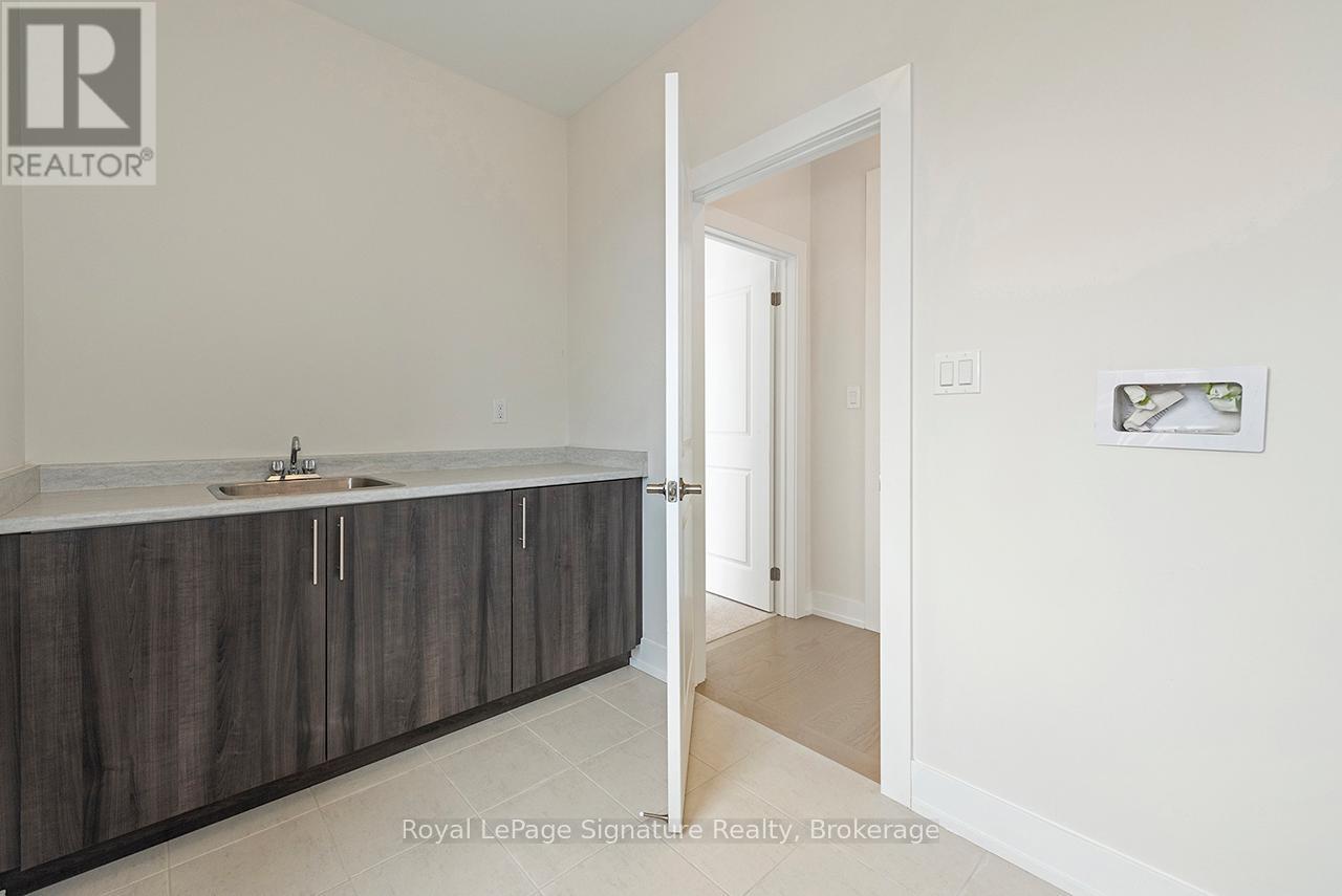 126 Dorothy Drive, Blue Mountains, Ontario  N0H 1J0 - Photo 45 - X12856576