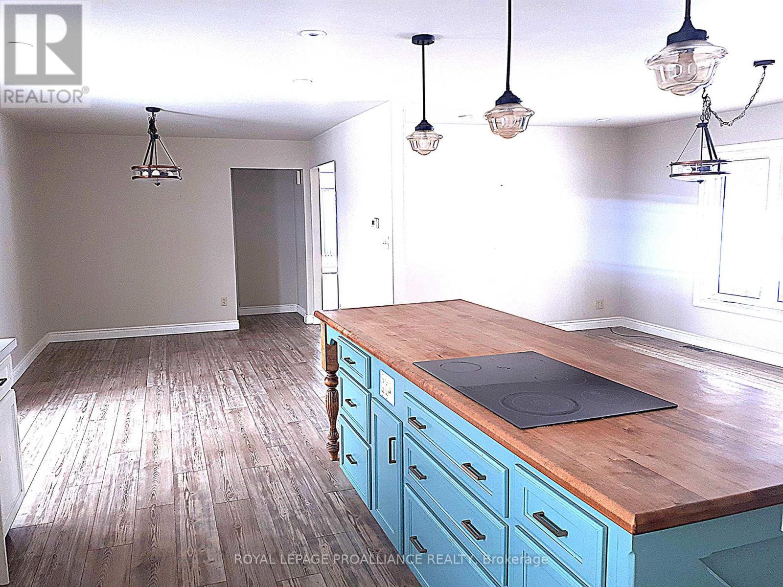 3966 Marsh Road, Port Hope, Ontario  L1A 3V7 - Photo 3 - X12856672