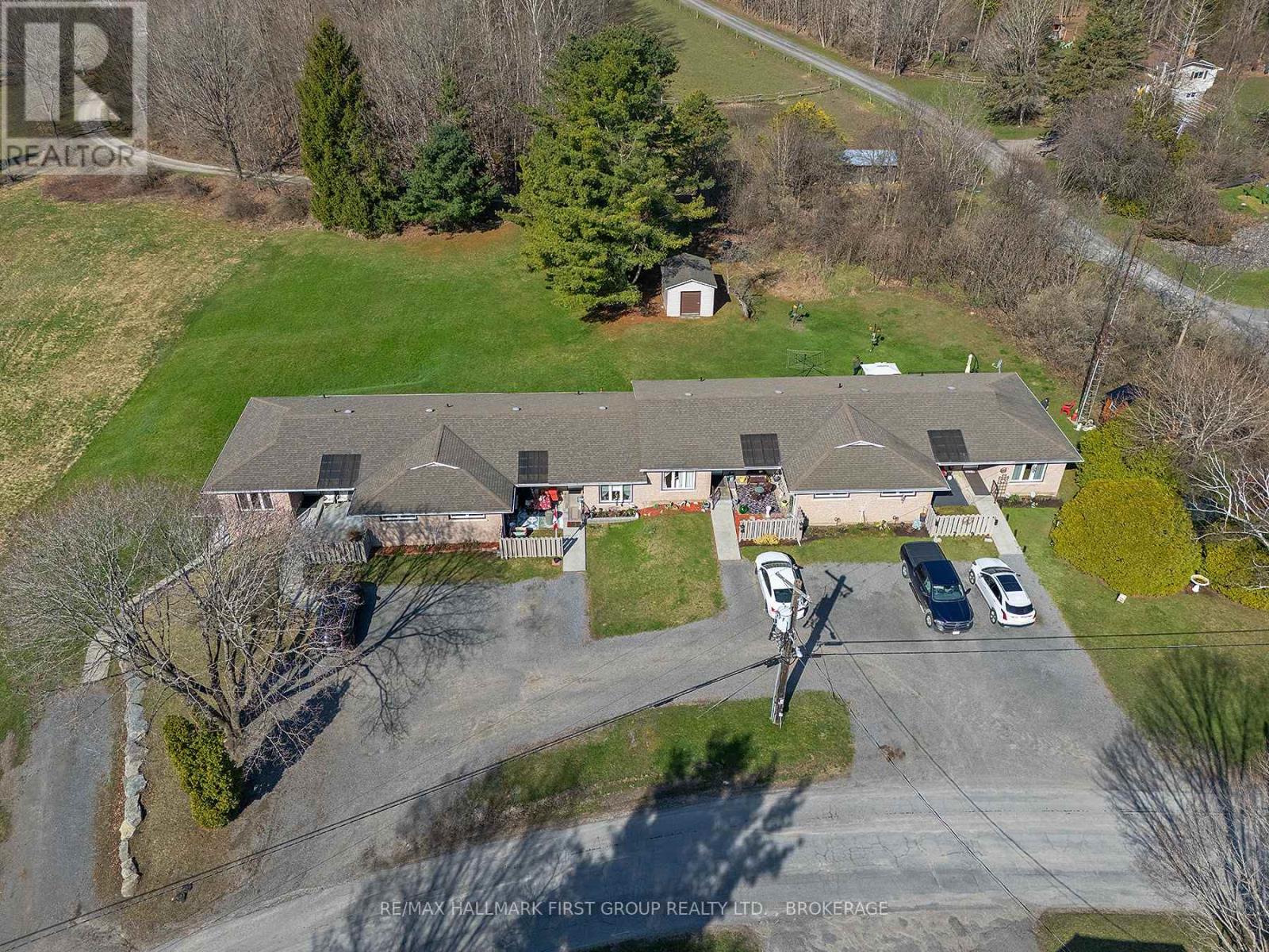 128 Haskins Point Road, Leeds And The Thousand Islands, Ontario  K0H 2N0 - Photo 1 - X12856748