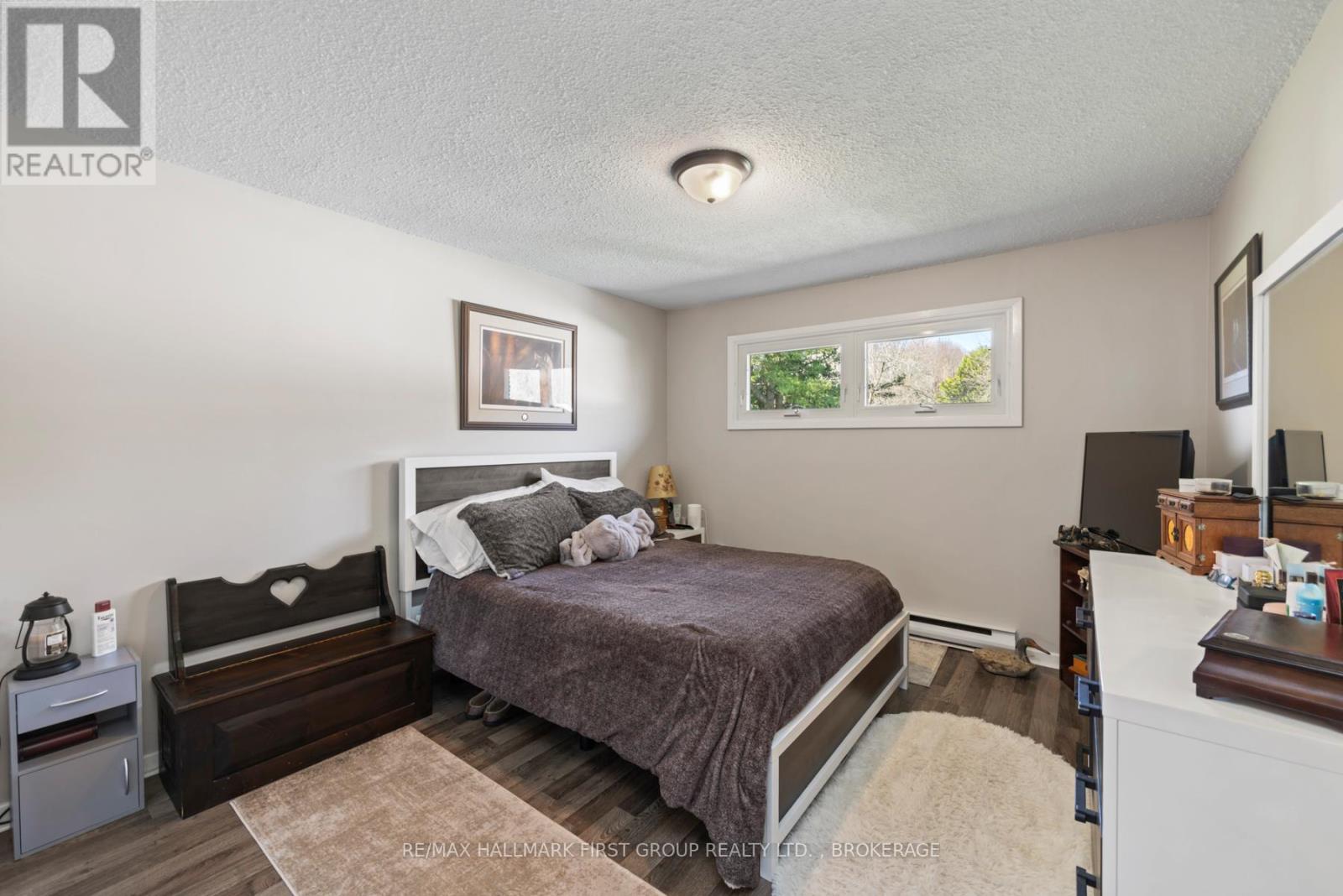 128 Haskins Point Road, Leeds And The Thousand Islands, Ontario  K0H 2N0 - Photo 14 - X12856748