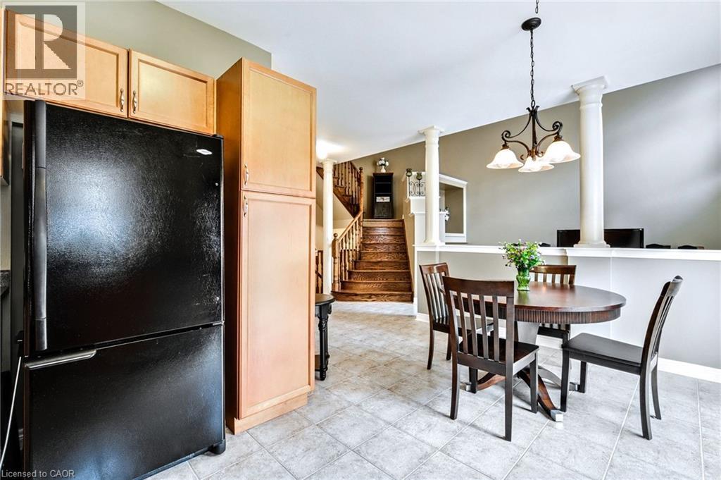 43 Woodlawn Court, Dundas, Ontario  L9H 7S2 - Photo 15 - 40810165