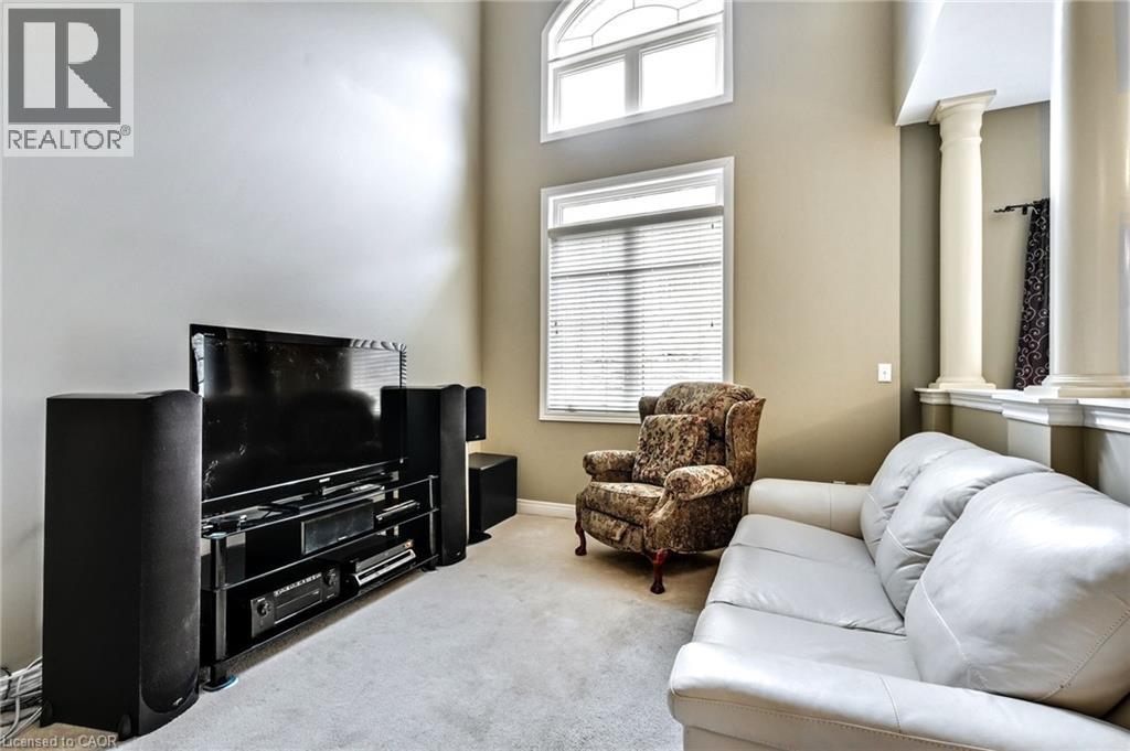 43 Woodlawn Court, Dundas, Ontario  L9H 7S2 - Photo 16 - 40810165