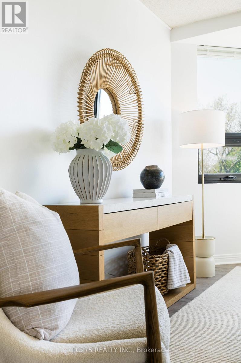 407 - 549 Ridout Street N, London East, Ontario  N6A 5N5 - Photo 20 - X12856544