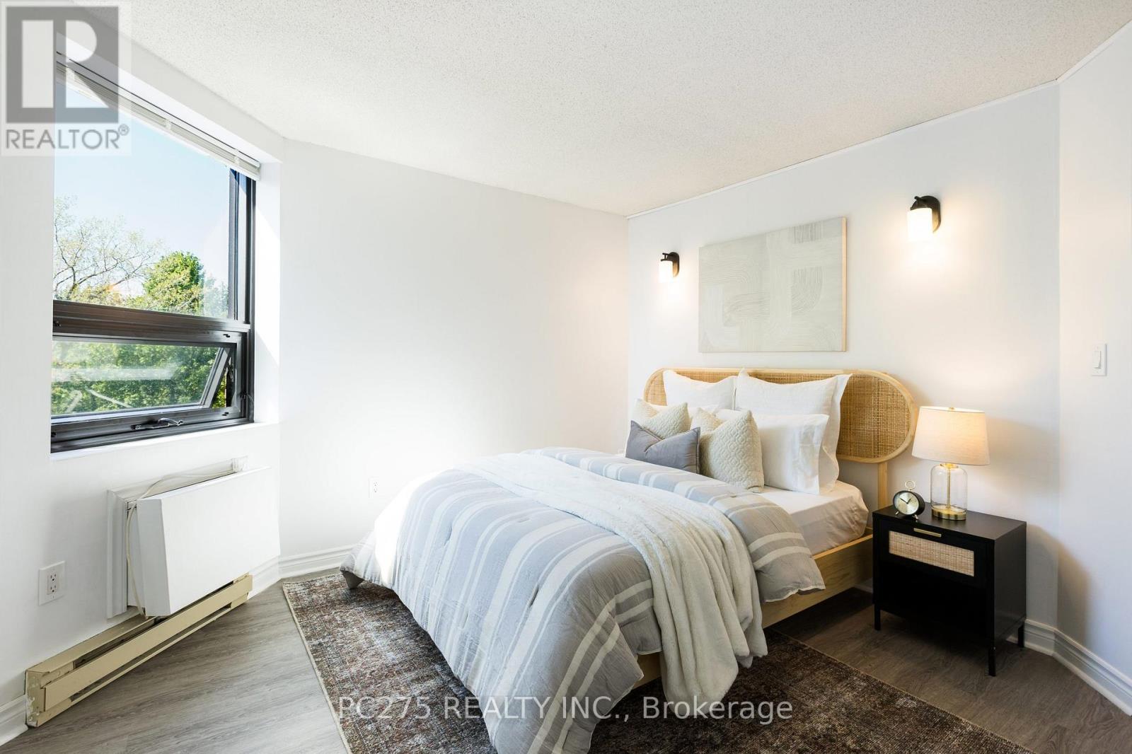 407 - 549 Ridout Street N, London East, Ontario  N6A 5N5 - Photo 21 - X12856544