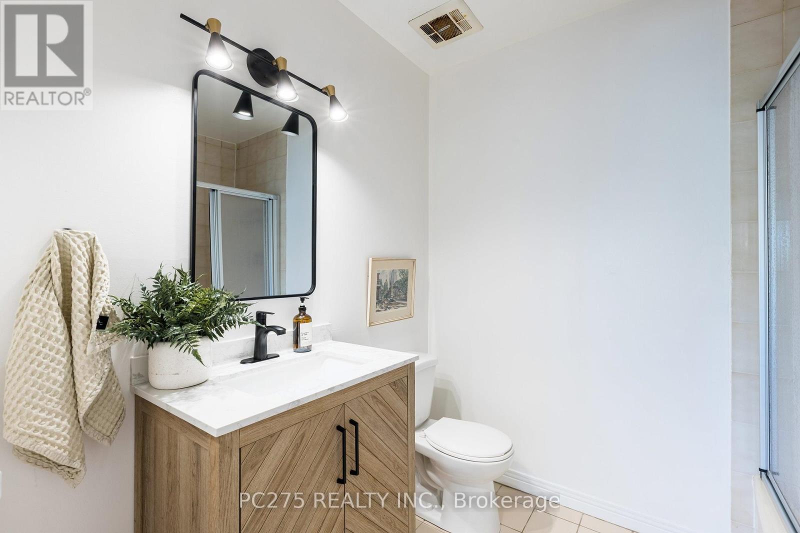 407 - 549 Ridout Street N, London East, Ontario  N6A 5N5 - Photo 29 - X12856544