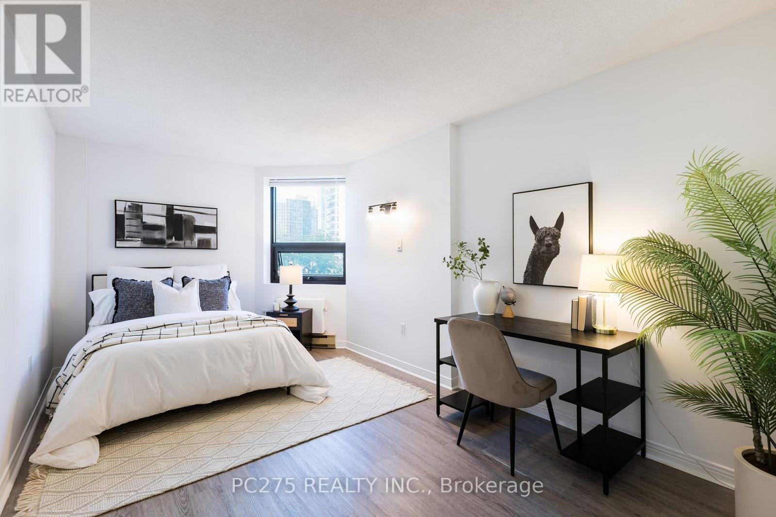 407 - 549 Ridout Street N, London East, Ontario  N6A 5N5 - Photo 30 - X12856544