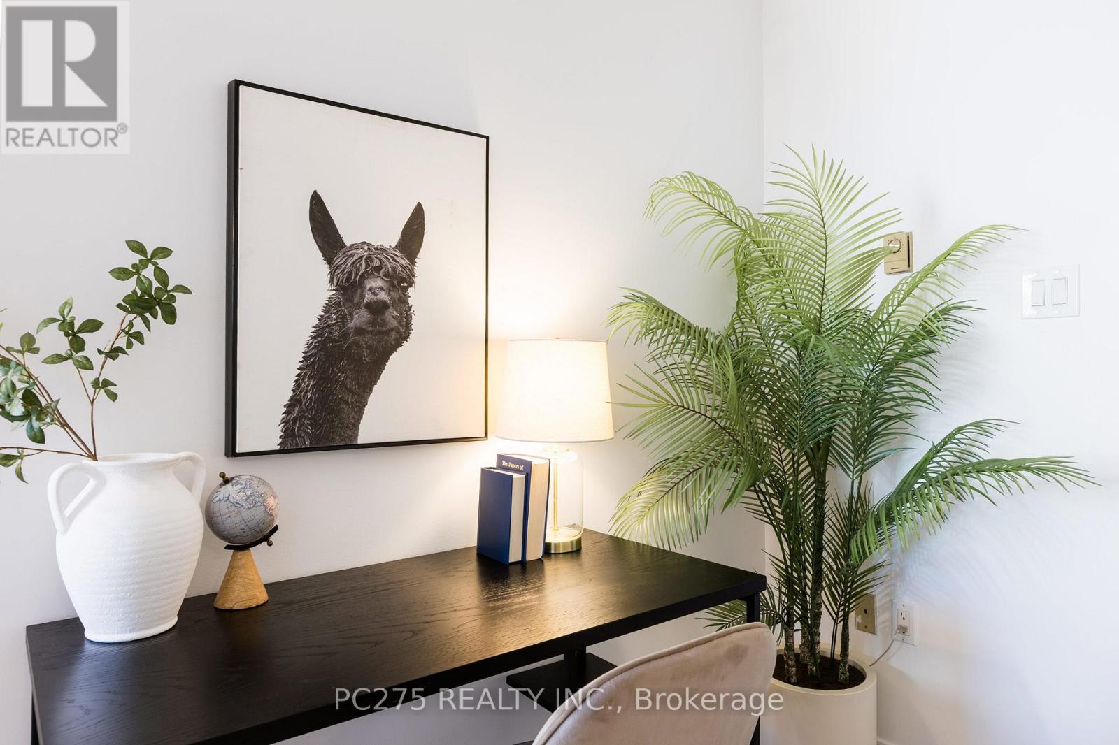 407 - 549 Ridout Street N, London East, Ontario  N6A 5N5 - Photo 33 - X12856544