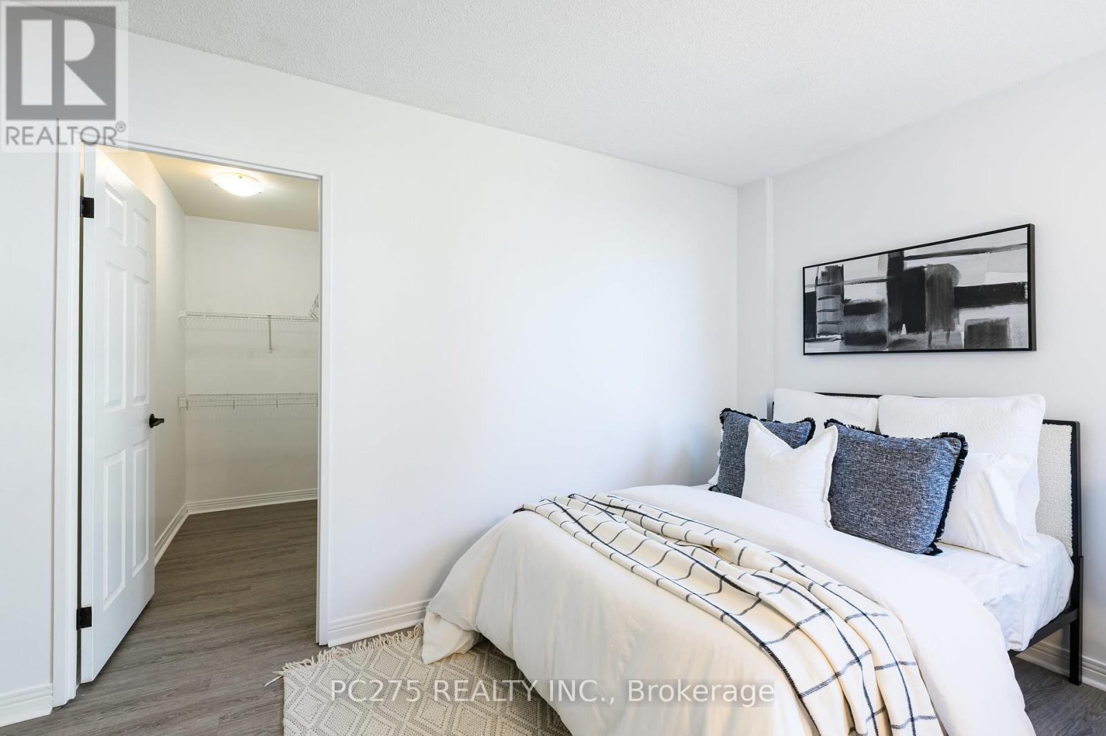 407 - 549 Ridout Street N, London East, Ontario  N6A 5N5 - Photo 35 - X12856544