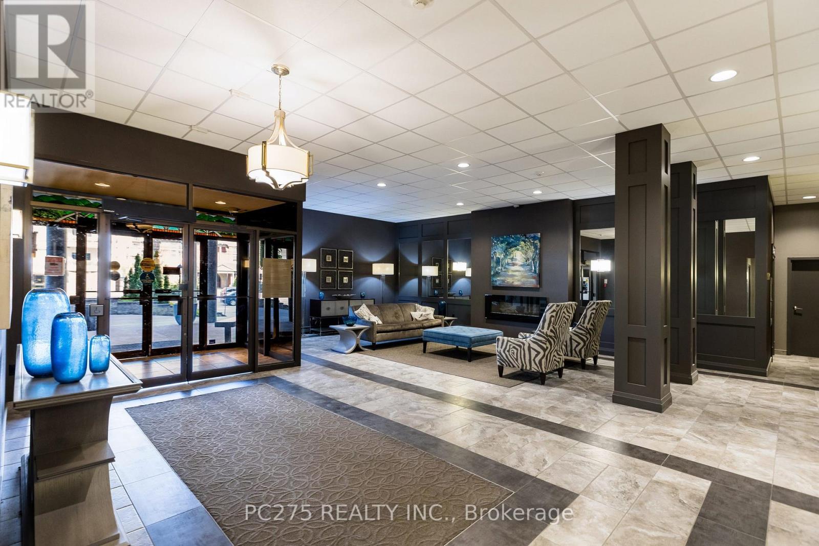 407 - 549 Ridout Street N, London East, Ontario  N6A 5N5 - Photo 4 - X12856544