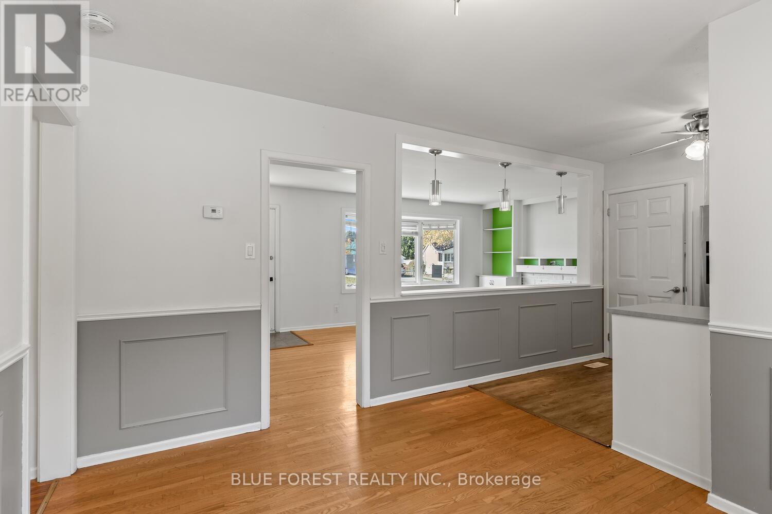 106 Laurentian Drive N, London East, Ontario  N5W 1P2 - Photo 11 - X12856600