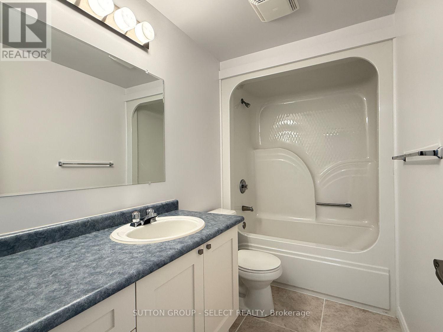 48 - 50 Chapman Court, London North, Ontario  N6G 5E1 - Photo 12 - X12856616