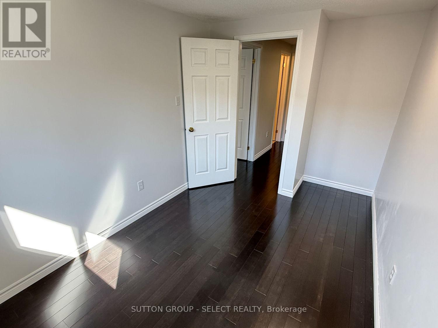 48 - 50 Chapman Court, London North, Ontario  N6G 5E1 - Photo 14 - X12856616