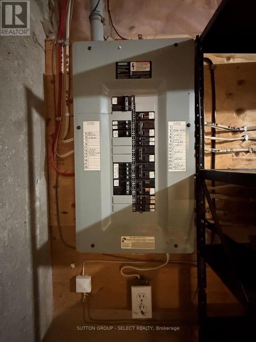 48 - 50 Chapman Court, London North, Ontario  N6G 5E1 - Photo 24 - X12856616