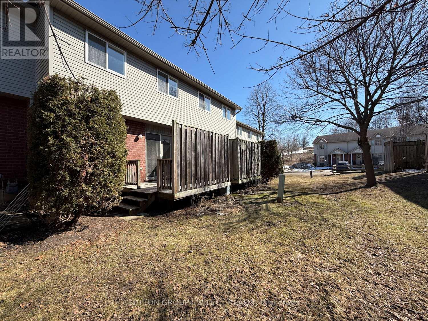 48 - 50 Chapman Court, London North, Ontario  N6G 5E1 - Photo 26 - X12856616